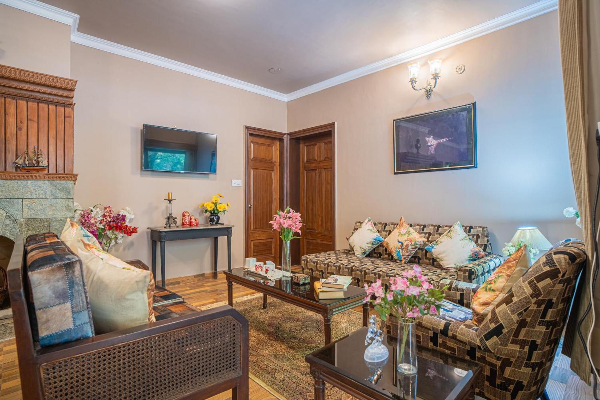 Vienna Forest Villa Nainital Bagian luar foto